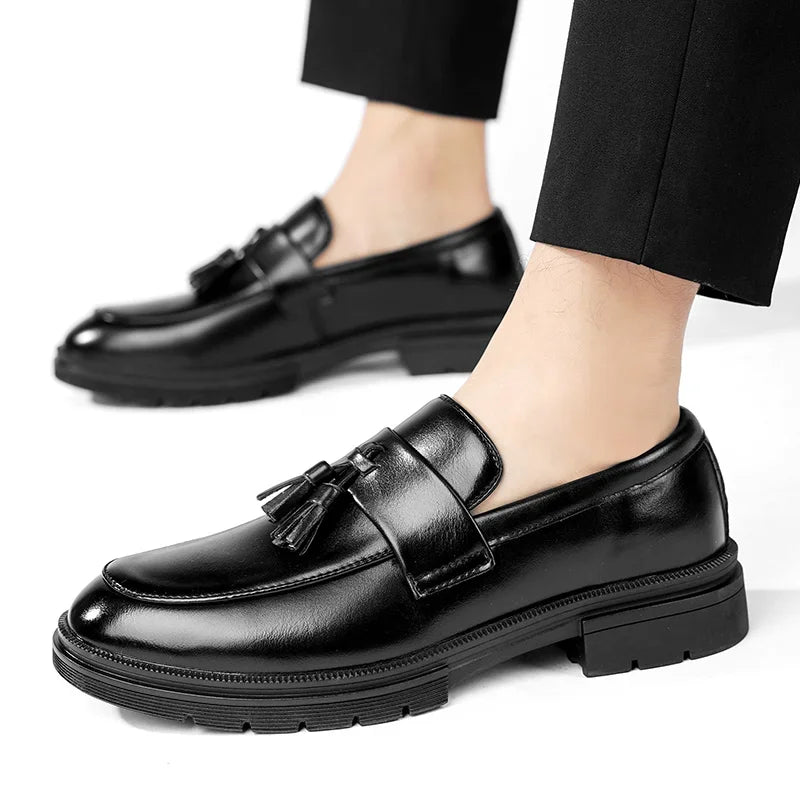 Matteo Tassel Loafer