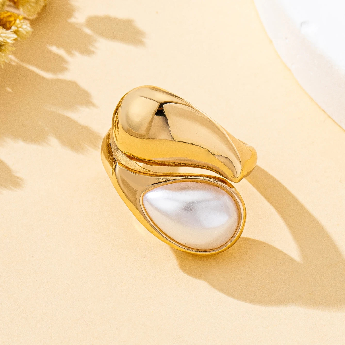 Valencia Pearl Ring