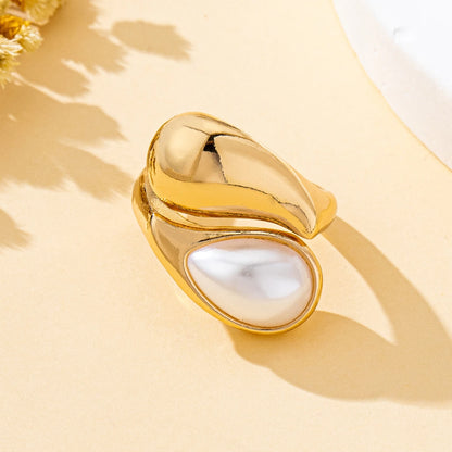 Valencia Pearl Ring