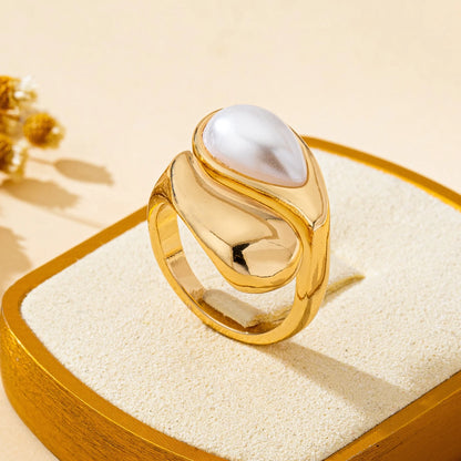 Valencia Pearl Ring